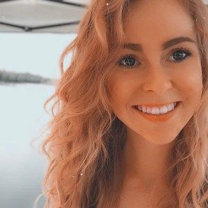 Meet your Posher, Alexis